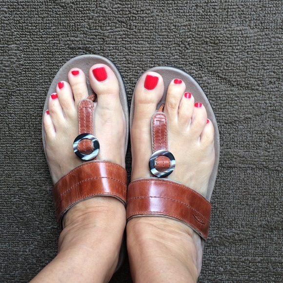 Teva leather