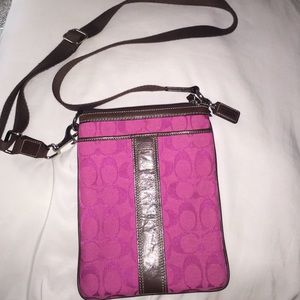 🎀 Coach cross body purse 🎀
