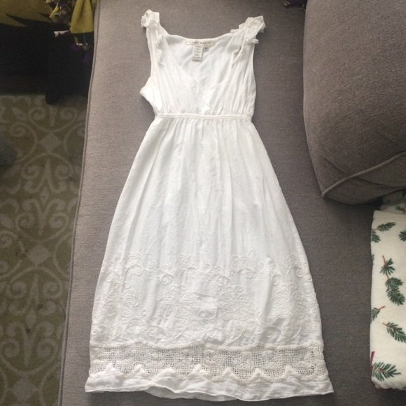White Max Studio Sundress Medium