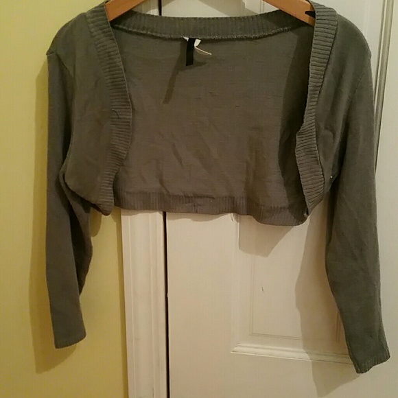 Shoulder cardigan