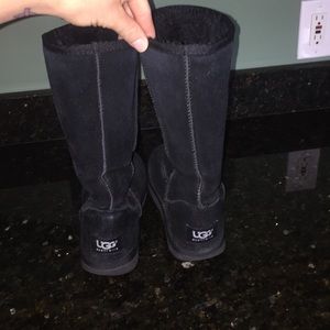 Women's size 6 tall ugg boots