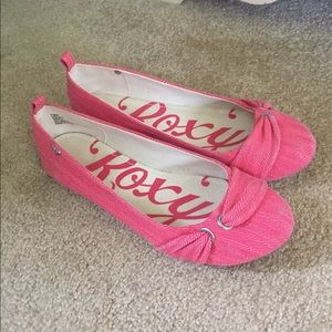 Roxy coral/pink flats