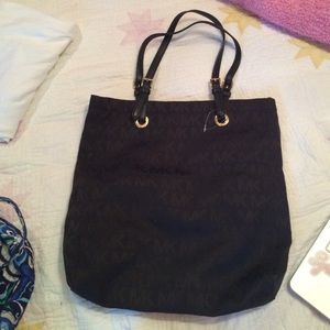 Michael Kors block monogram signature tote