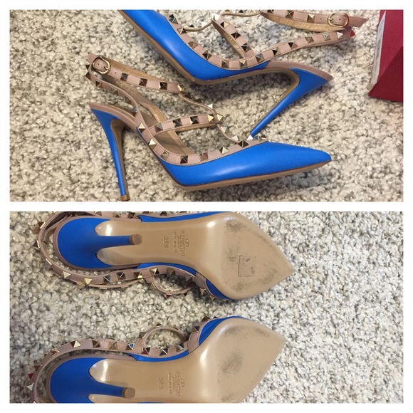 SOLD 🎀Valentino Rockstud AUTHENTIC blue heels - Picture 3 of 4