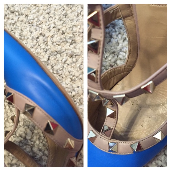 SOLD 🎀Valentino Rockstud AUTHENTIC blue heels - Picture 4 of 4