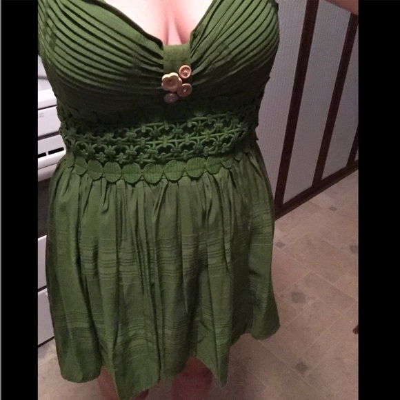 XOXO Dresses & Skirts - Beautiful Short Green Dress