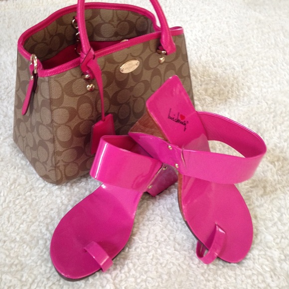 Shoes - ▫️Pink Shoes▫️