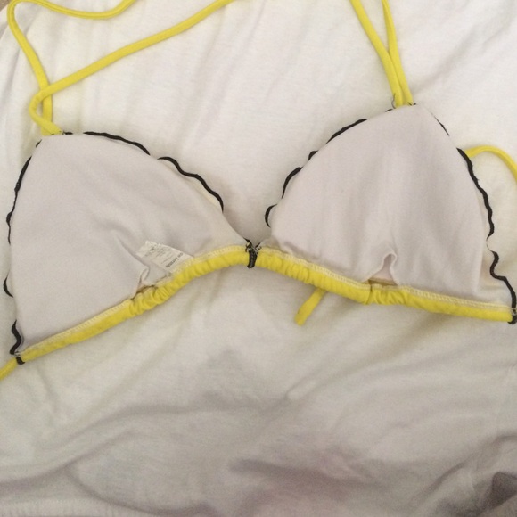 San Lorenzo Bikini Top - Picture 2 of 3