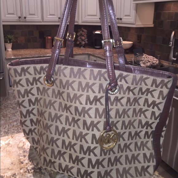 Authentic Michael Kors handbag