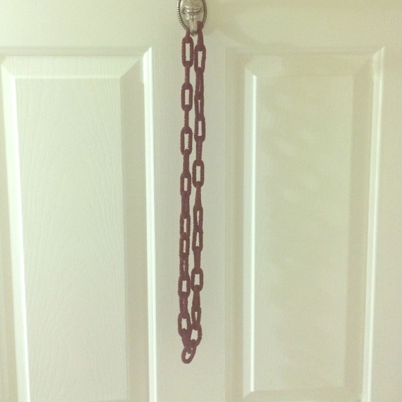Beaded dark red link necklace