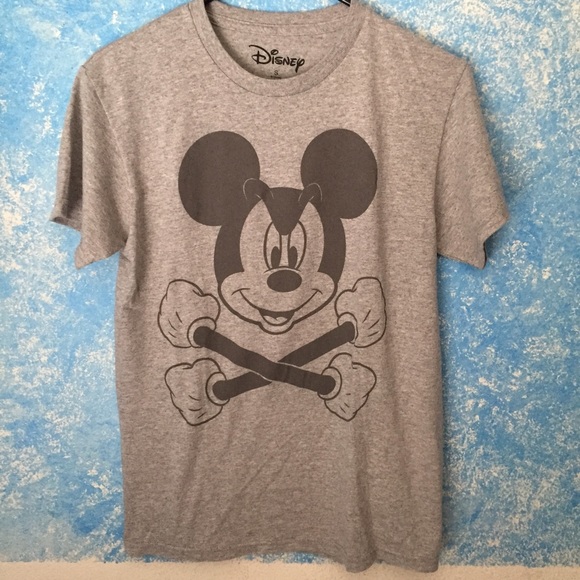 *BUNDLE: Disney Mickey & Lion King Tees