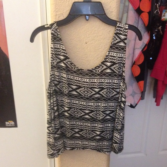 Tribal tank top with slit in back with pink bow