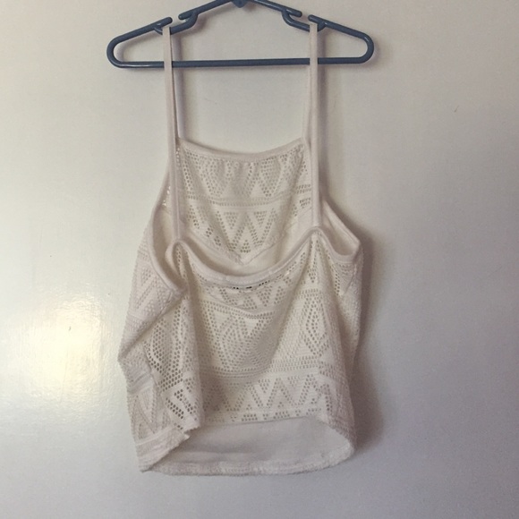 Traded | [S] Crochet Crop Top - Picture 2 of 3