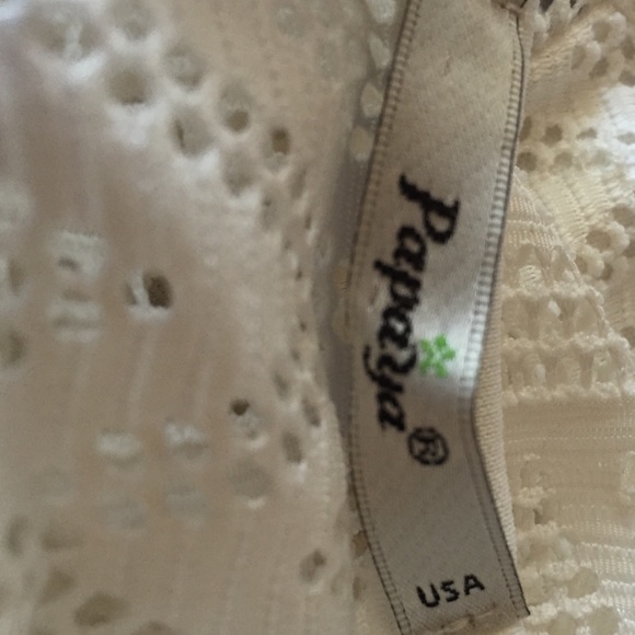 Traded | [S] Crochet Crop Top - Picture 3 of 3