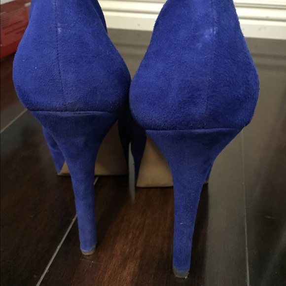 Jessica Simpson blue suede platforms - Picture 2 of 2