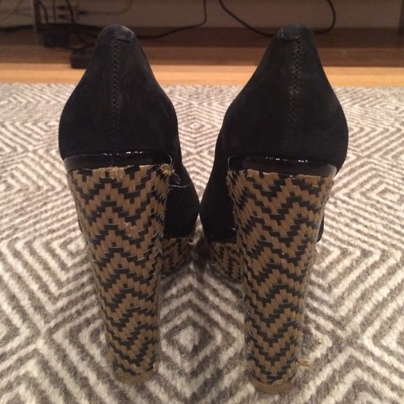 Black Suede Schutz Pumps Size 8 - Picture 2 of 5