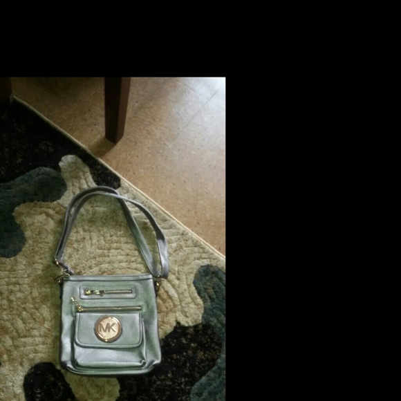Cross bag