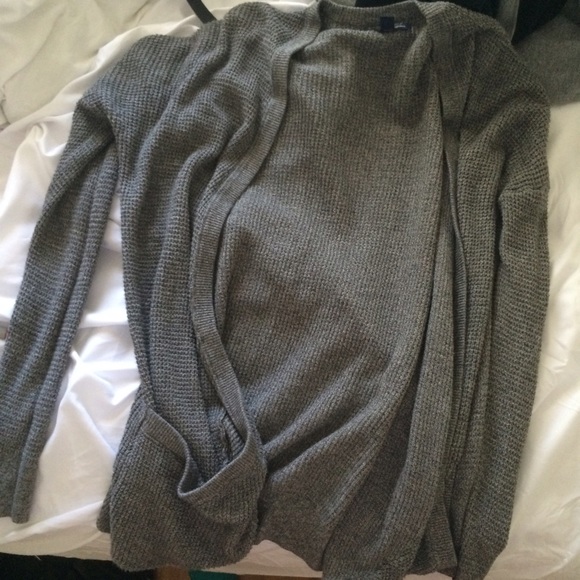 grey knit cardigan