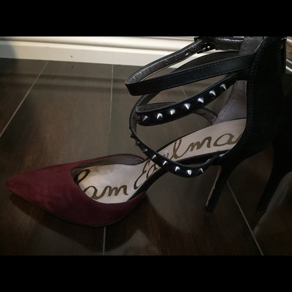 SOLD - Picture 3 of 4