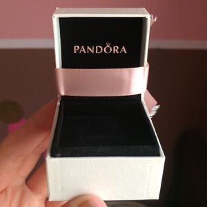 Pandora ring box