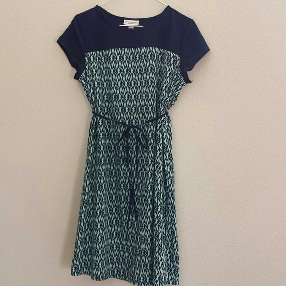 Liz Lange Dresses & Skirts - Maternity dress