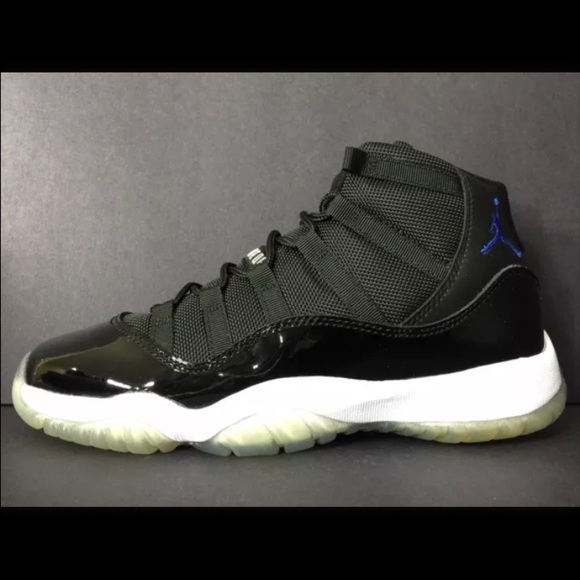 Looking for these 👀👀👀