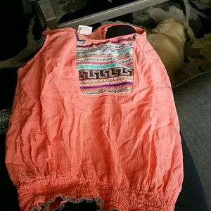 Cute coral top