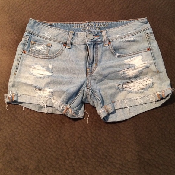 SOLD!!! American Eagle midi shorts!
