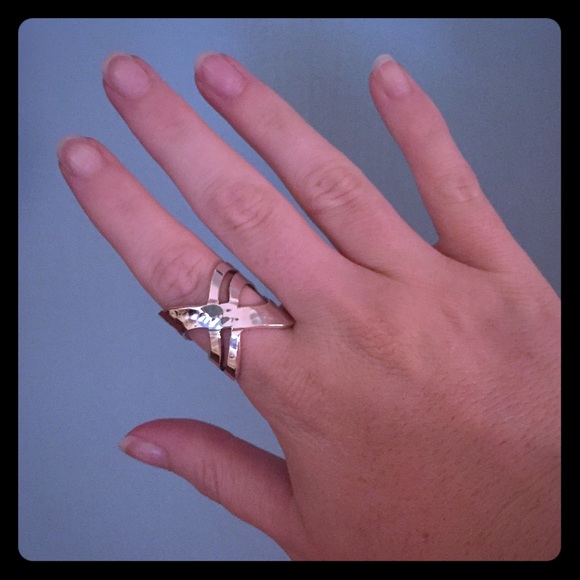 Sterling Silver Ring Size 7.5