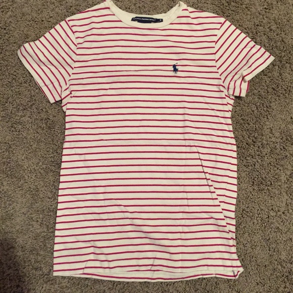 Size Small Polo scoop neck