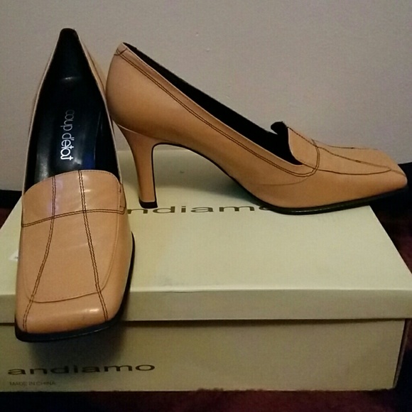 High heels - Picture 2 of 2