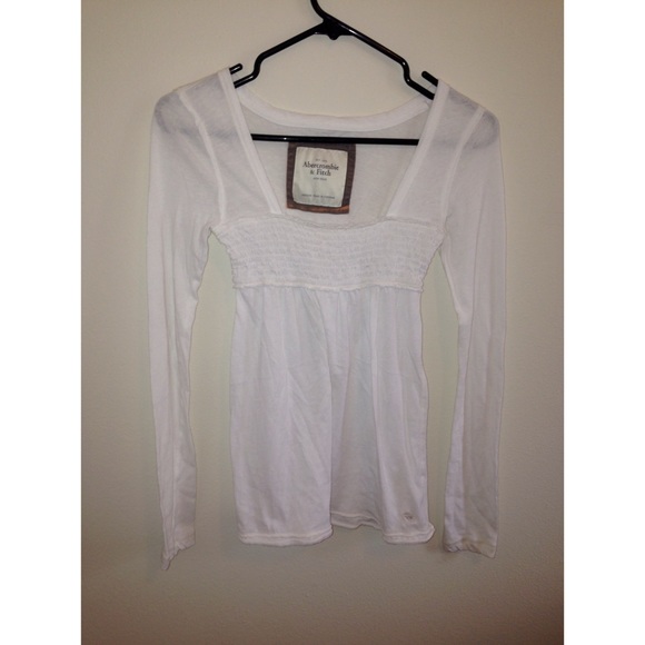 Abercrombie & Fitch top