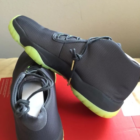 Futures low - Picture 4 of 4