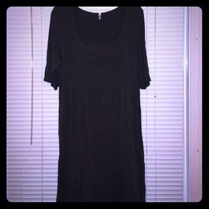 Grey elbow length dress