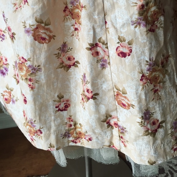 SOLD - HOST PICK 7/6/15 San Souci dress bustier - Picture 3 of 4