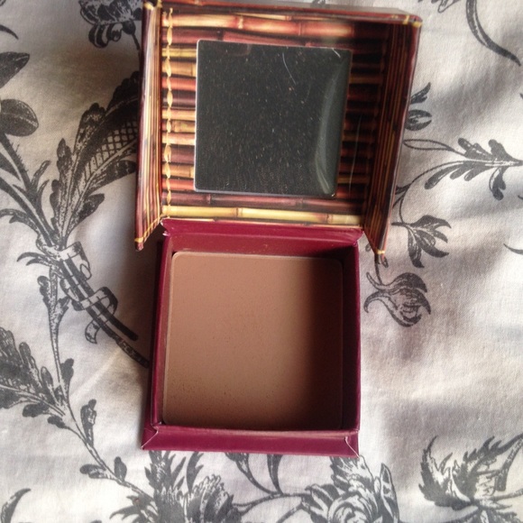HOOLA BRONZER - Picture 2 of 3
