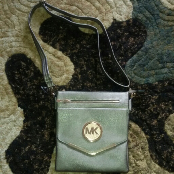 Cross bag