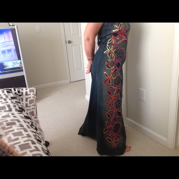 Sexy Jean dress - Picture 3 of 3