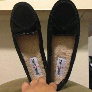 Minnetonka Black Moccasins