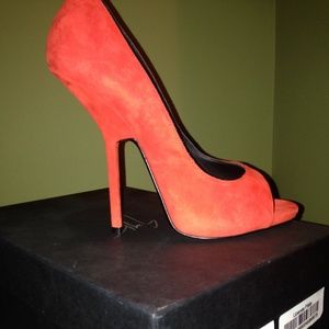 Brand new red Giuseppe Zanotti suede heels
