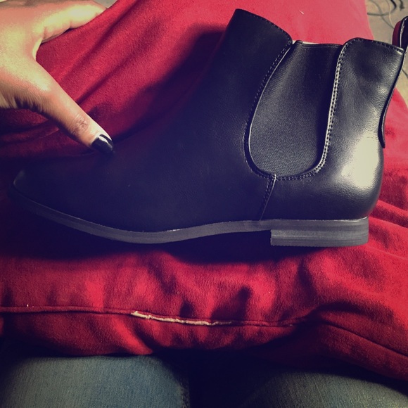 All Black Leather Chelsea Boots.