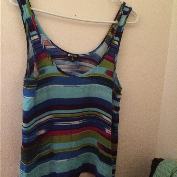 Crop top - Picture 1 of 1