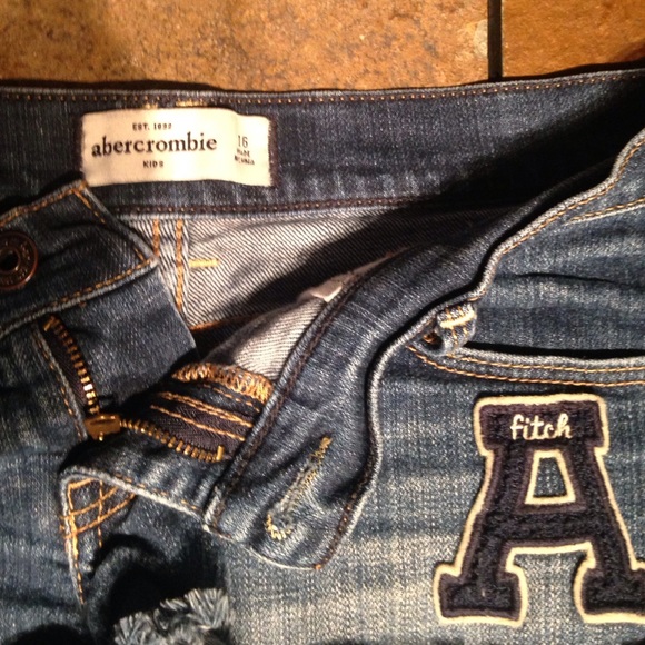 Abercrombie kids shorts never worn - Picture 2 of 3
