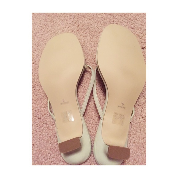 Sandals - Picture 2 of 3