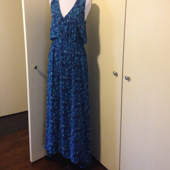 Kincaid Dress Size Meduim