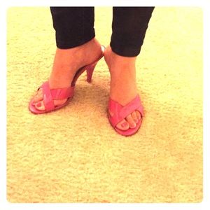 Jessica Simpson Hot Pink 2 1/2" heels
