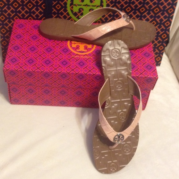 SOLD!!!  Authentic Tory Burch Thong sandals - Picture 2 of 3