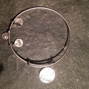 Alex and ani Los Angeles bangle in silver