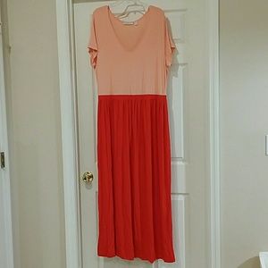 Issac Mizrahi colorblocked maxi dress