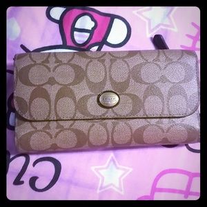 Coach wallet